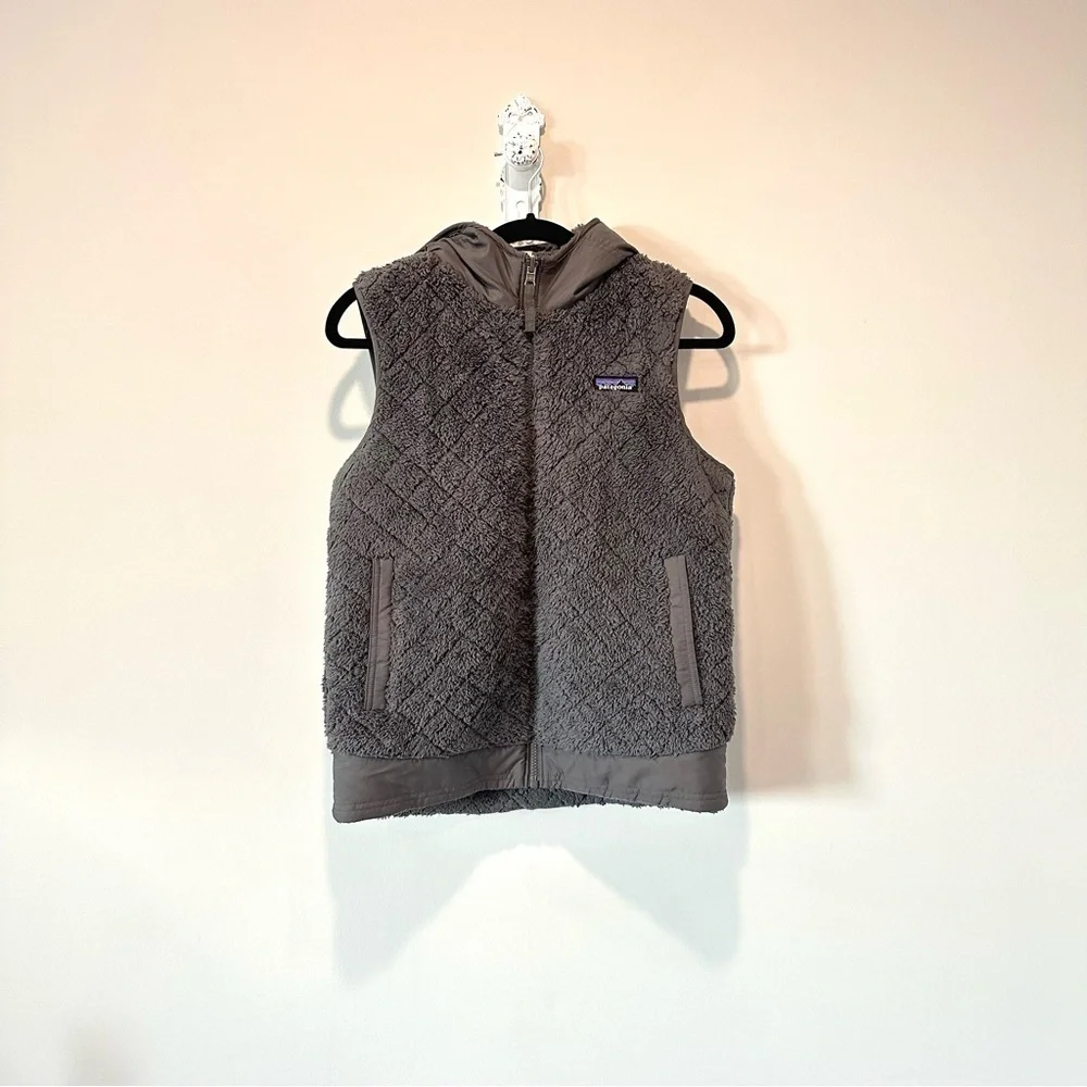 Patagonia Women’s Los Gatos Hooded Fleece Vest - Picture 1 of 8